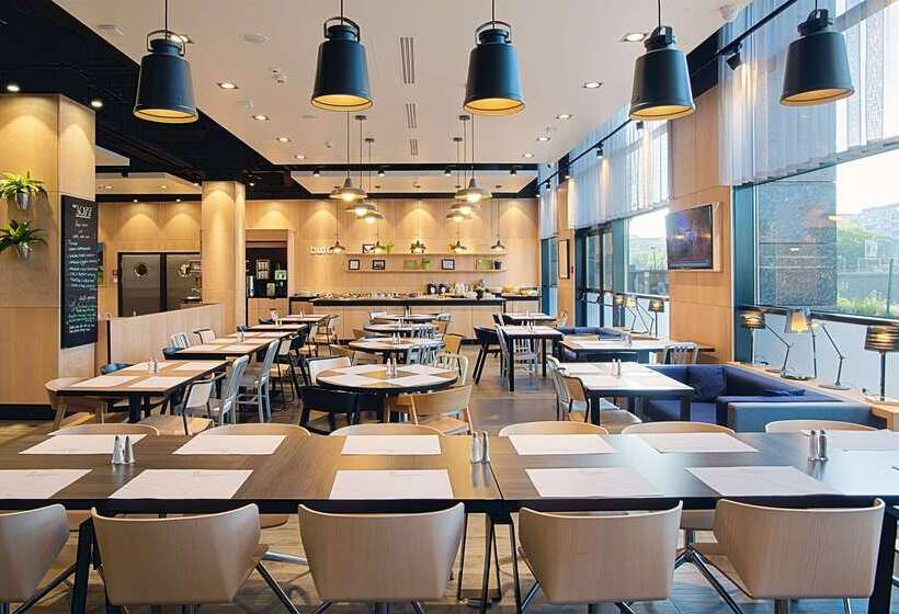 Отель Campanile Warszawa Centrum