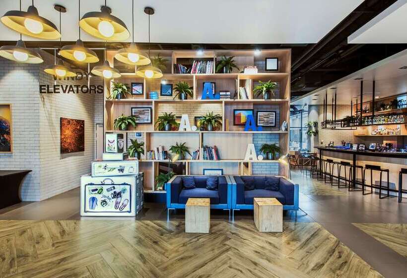 Отель Campanile Warszawa Centrum