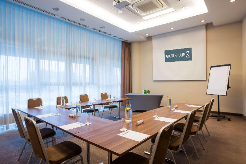 Отель Campanile Warszawa Centrum