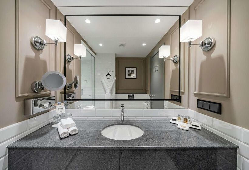 Chekhoff Hotel Moscow Curio Collection By Hilton