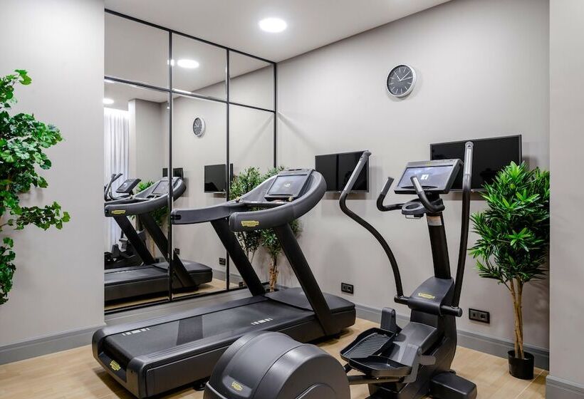 Chekhoff Hotel Moscow Curio Collection By Hilton