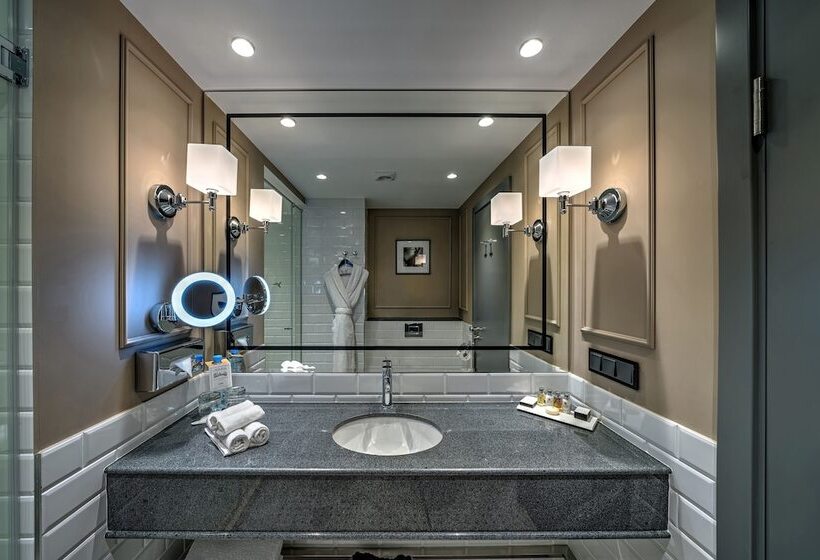 Chekhoff Hotel Moscow Curio Collection By Hilton