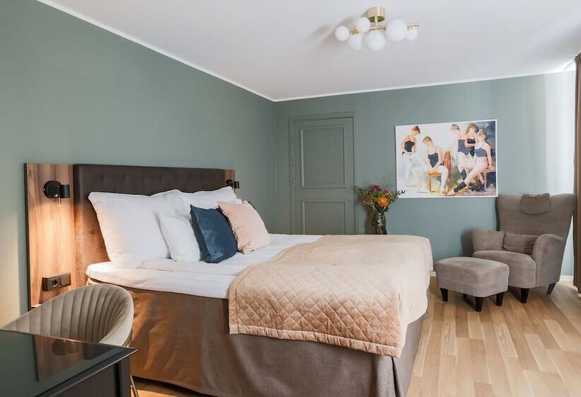 Clarion Collection Hotel Cardinal