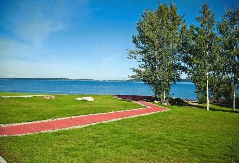 هتل Club Prionezhskiy