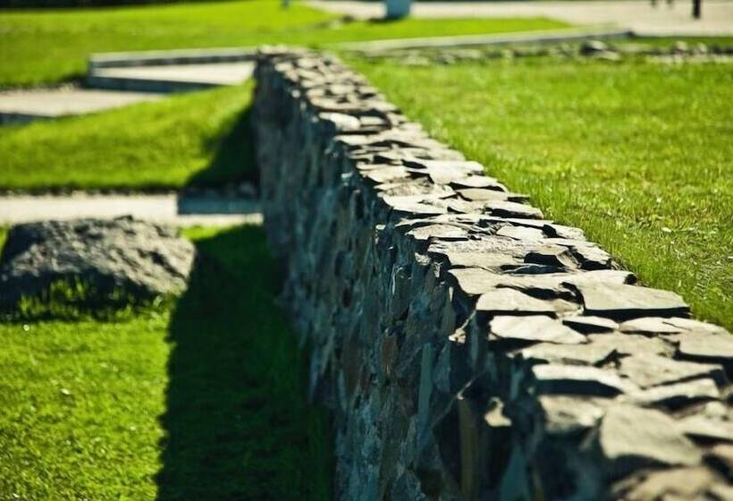 هتل Club Prionezhskiy