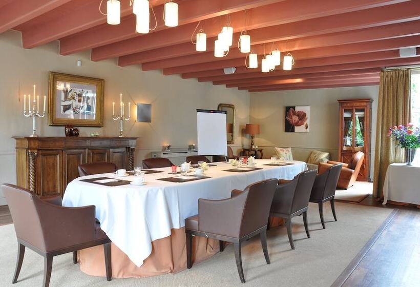 هتل De Nederlanden, Restaurant & Boutique