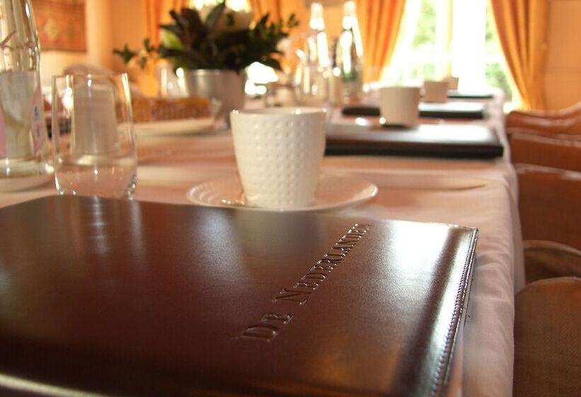 酒店 De Nederlanden, Restaurant & Boutique