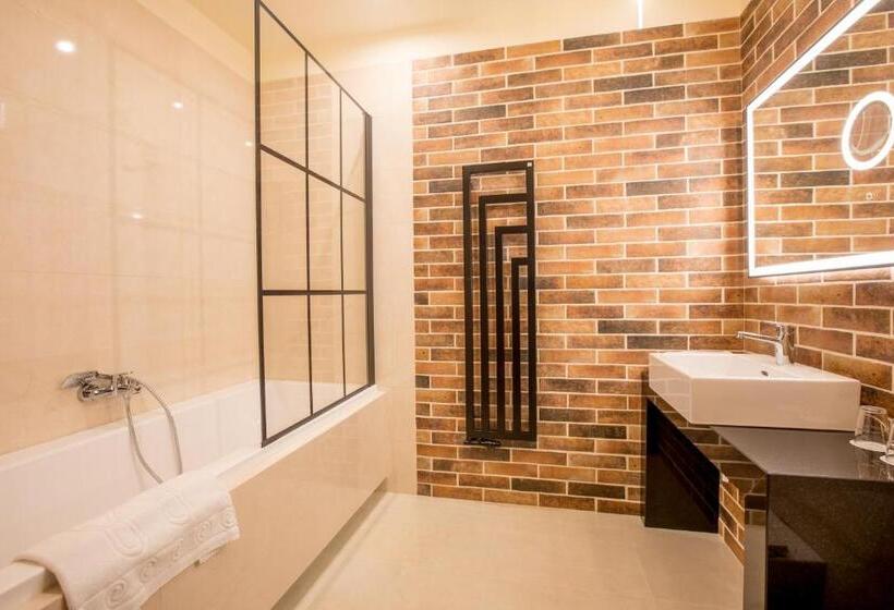 酒店 Diament Plaza Katowice