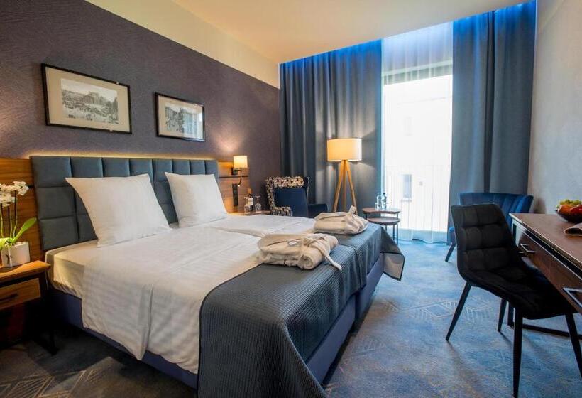 酒店 Diament Plaza Katowice