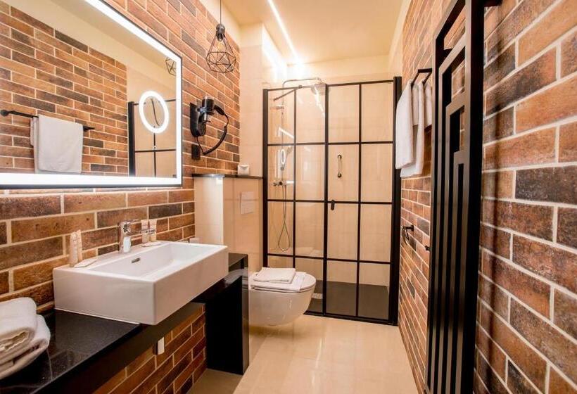 酒店 Diament Plaza Katowice