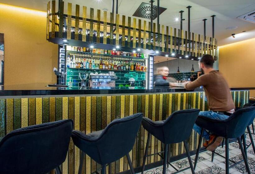 酒店 Diament Plaza Katowice