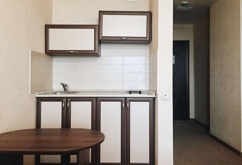 هتل Dis President