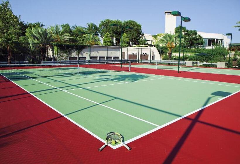 בית מלון כפרי Dobedan World Palace