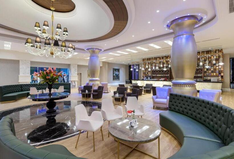 בית מלון כפרי Dobedan World Palace