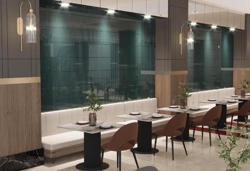 בית מלון כפרי Dobedan World Palace