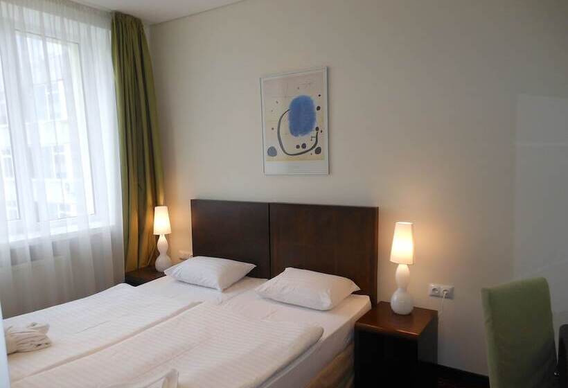 בית מלון כפרי Dona