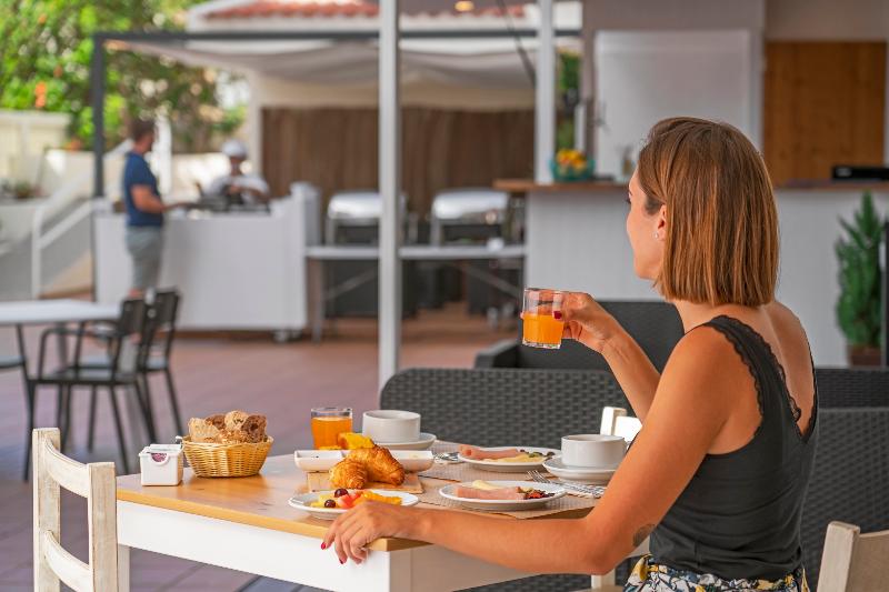 هتل Dorisol Mimosa Studio