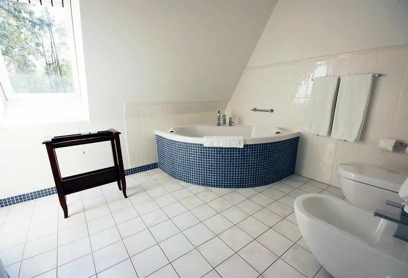 ホテル Oliwska Dolina