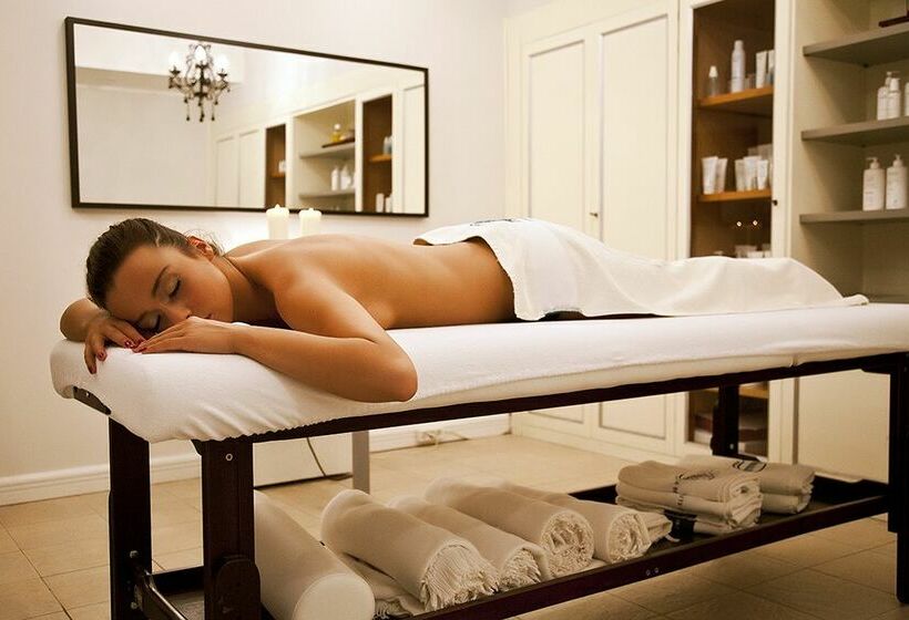 ホテル Oliwska Dolina