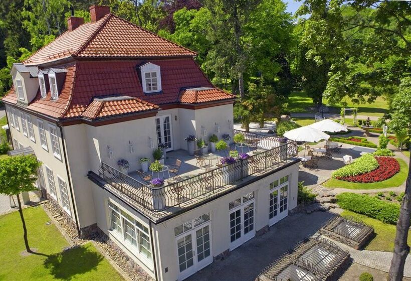 ホテル Oliwska Dolina