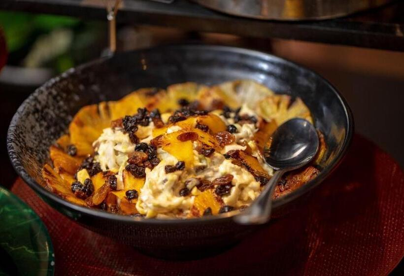 호텔 Earls Regency