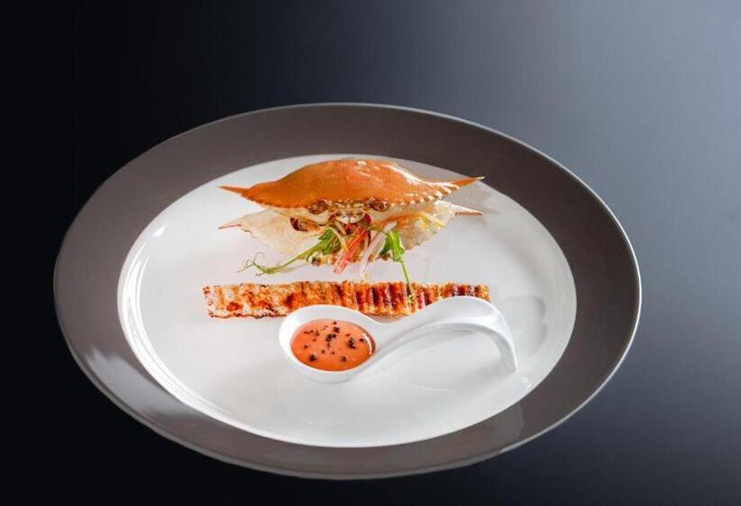 호텔 Earls Regency