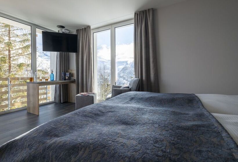 Отель Edelweiss Superior