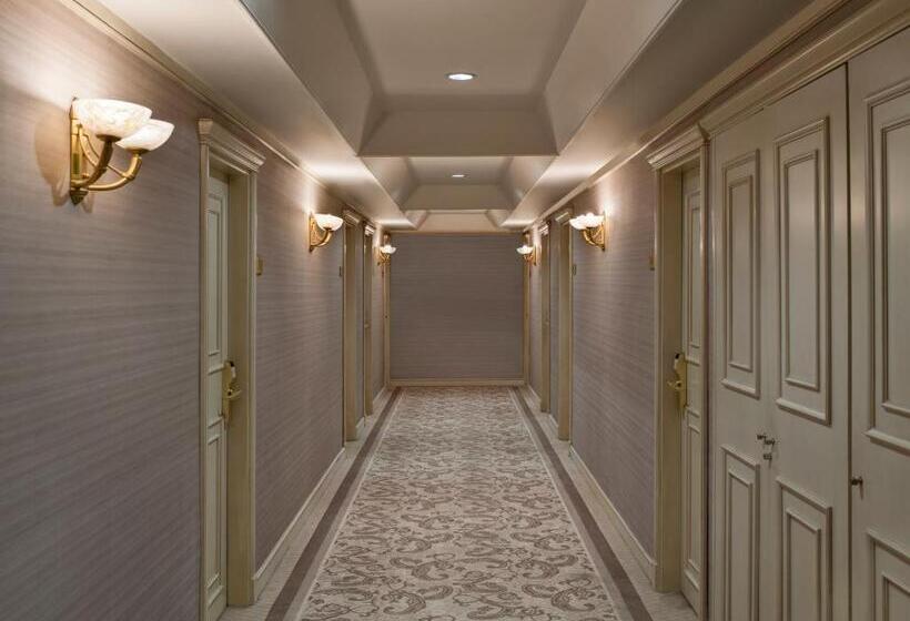 ホテル Elite World Comfy Istanbul Taksim