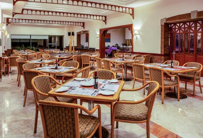 酒店 Fiesta Inn Tampico