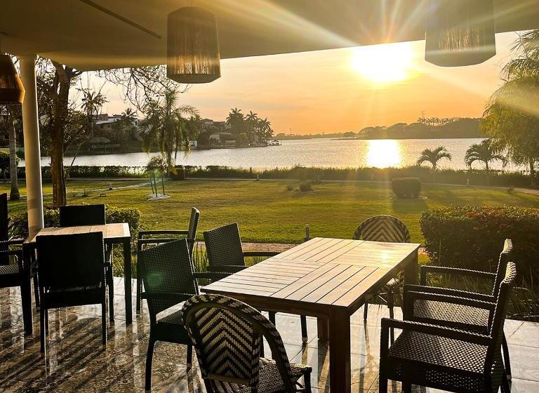 酒店 Fiesta Inn Tampico