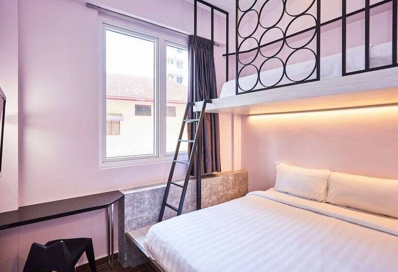 هتل Ibis Budget Singapore Pearl