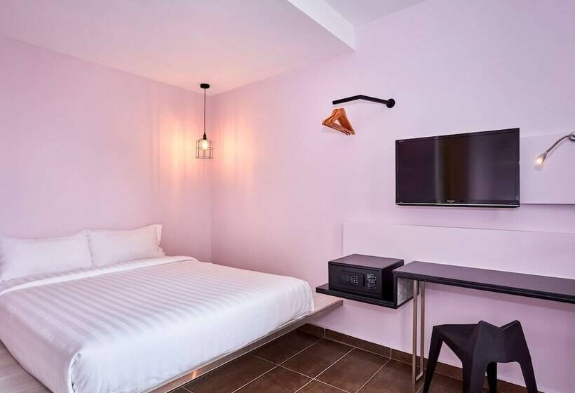 هتل Ibis Budget Singapore Pearl