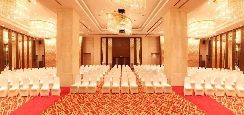 Отель Grand Mercure Beijing Central