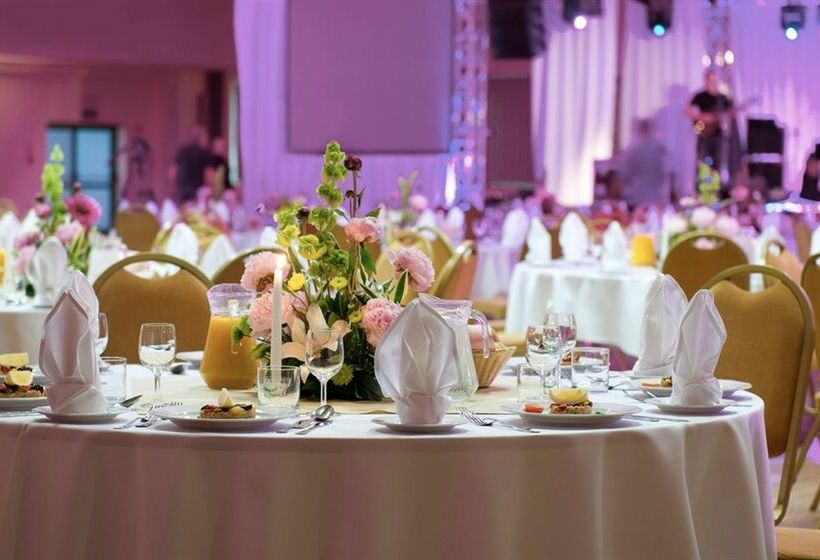 בית מלון כפרי Sangate  Airport