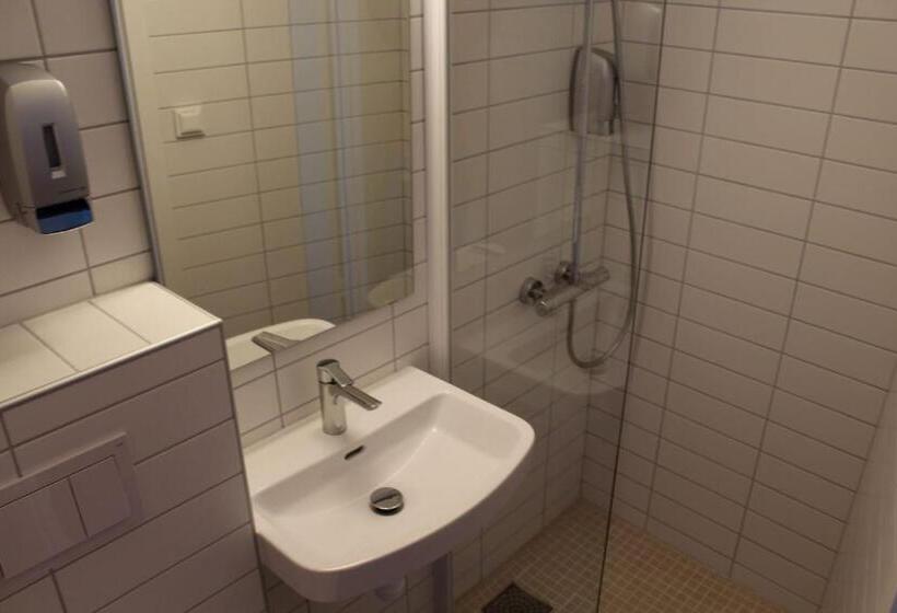 בית מלון כפרי Hardangerfjord