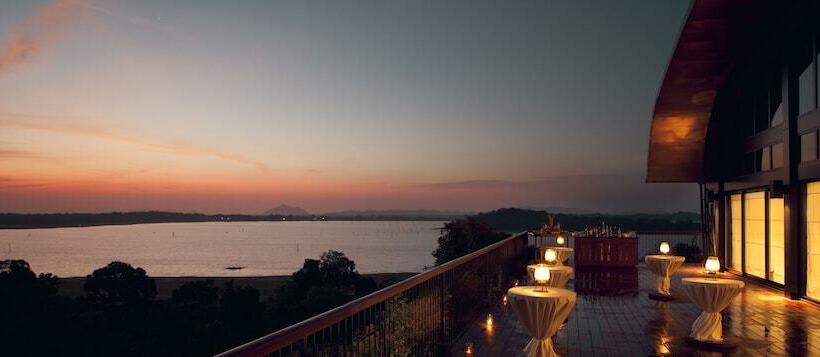 호텔 Heritance Kandalama