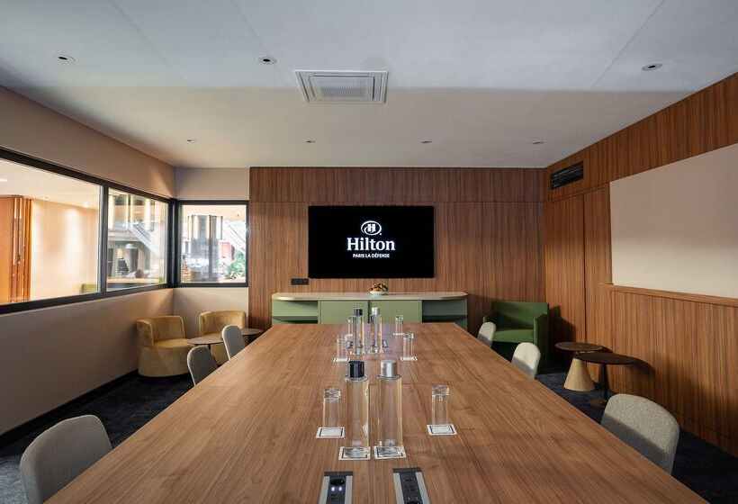 ホテル Hilton Paris La Defense