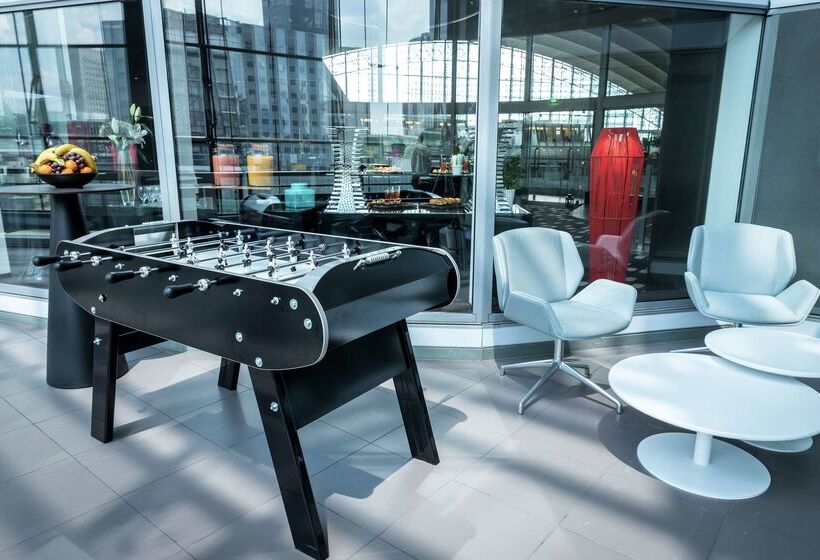ホテル Hilton Paris La Defense