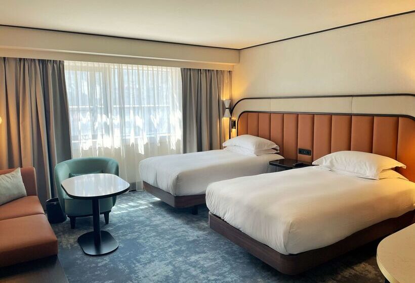 ホテル Hilton Paris La Defense
