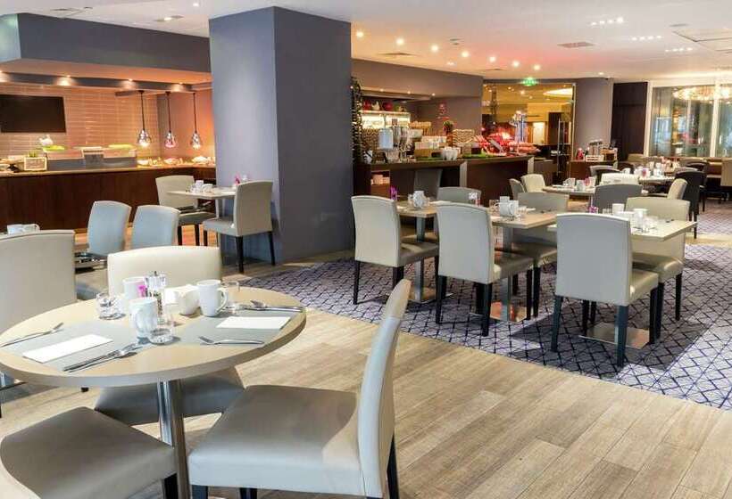 ホテル Hilton Paris La Defense