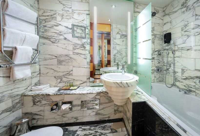 ホテル Hilton Stockholm Slussen