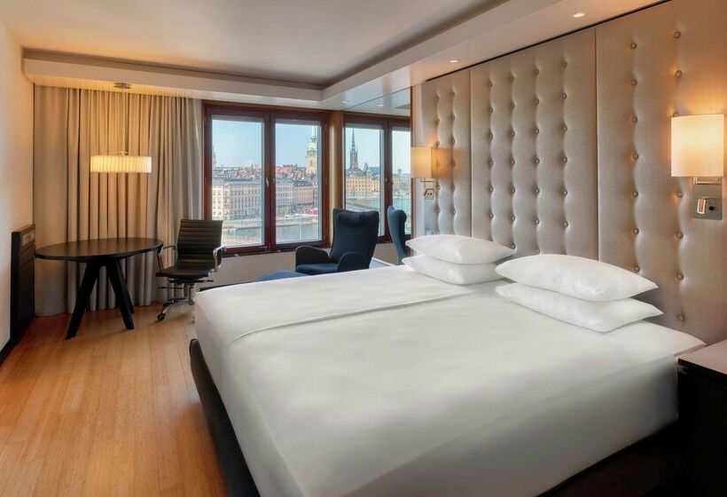 בית מלון כפרי Hilton Stockholm Slussen
