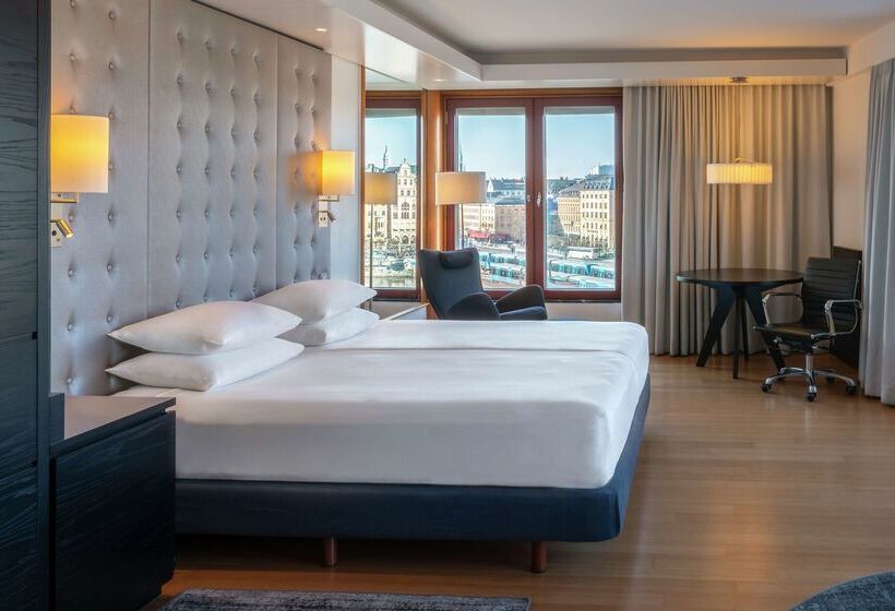 בית מלון כפרי Hilton Stockholm Slussen