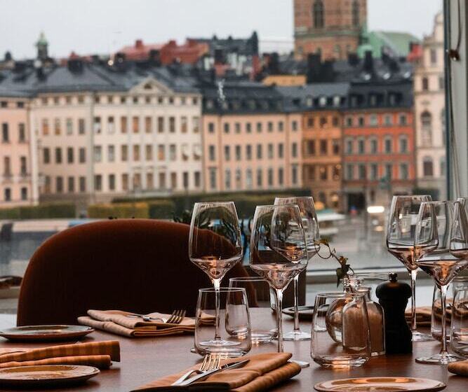 בית מלון כפרי Hilton Stockholm Slussen