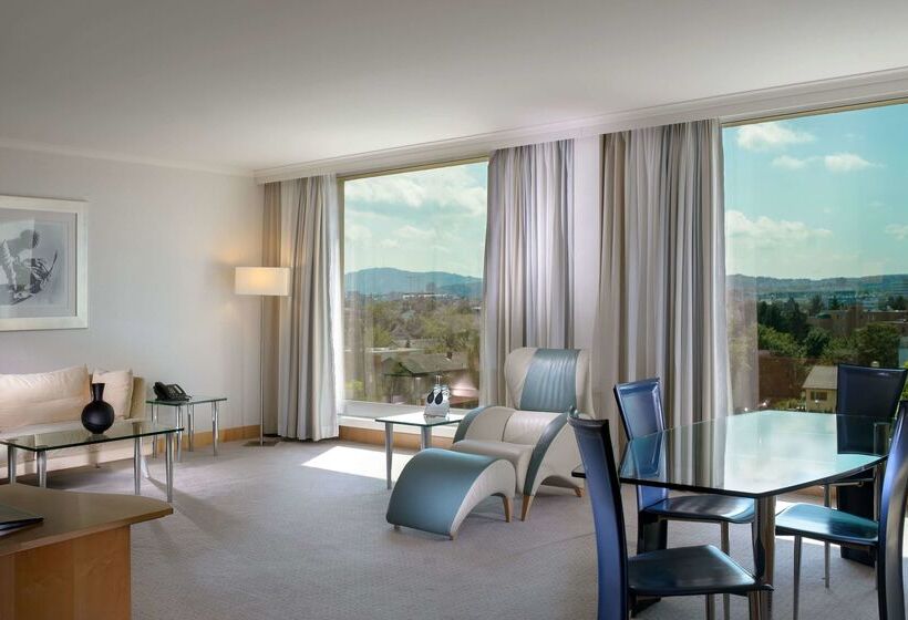 Отель Hilton Zurich Airport