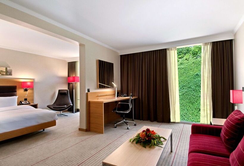 Отель Hilton Zurich Airport