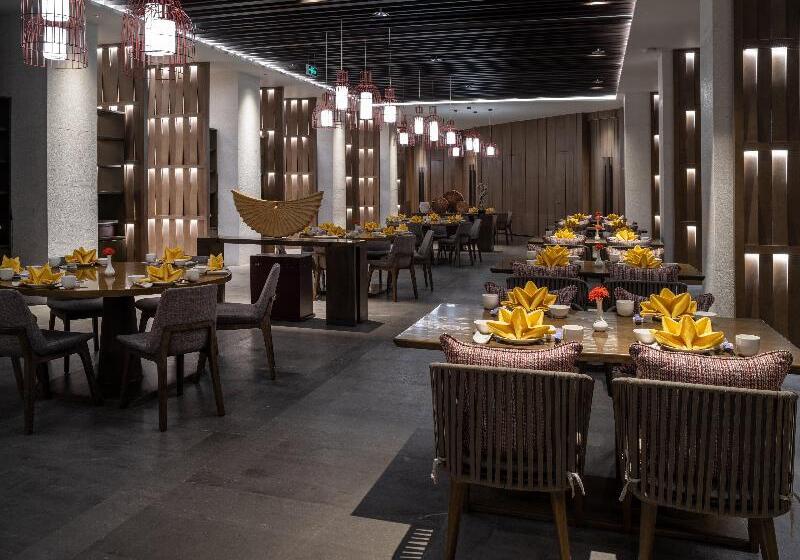 בית מלון כפרי Holiday Inn Resort Sanya Bay, An Ihg