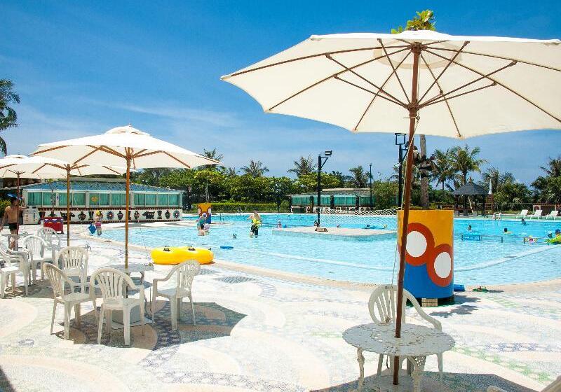 هتل Howard Beach Resort Kenting
