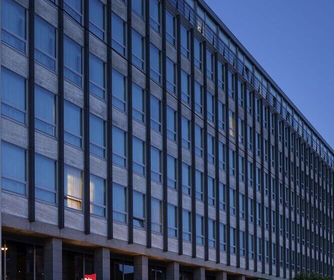 酒店 Ibis Den Haag City Centre