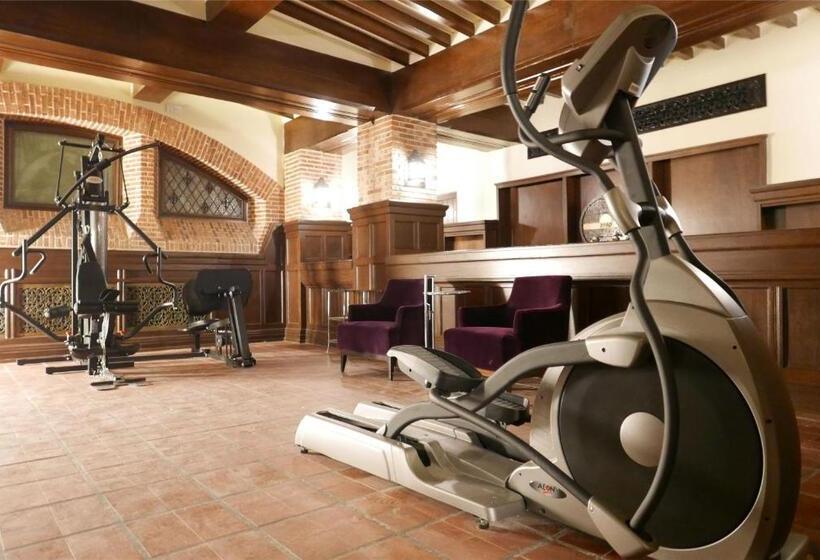 Jinjiang Metropolo Hotel Classiq,shanghai Bund Circle